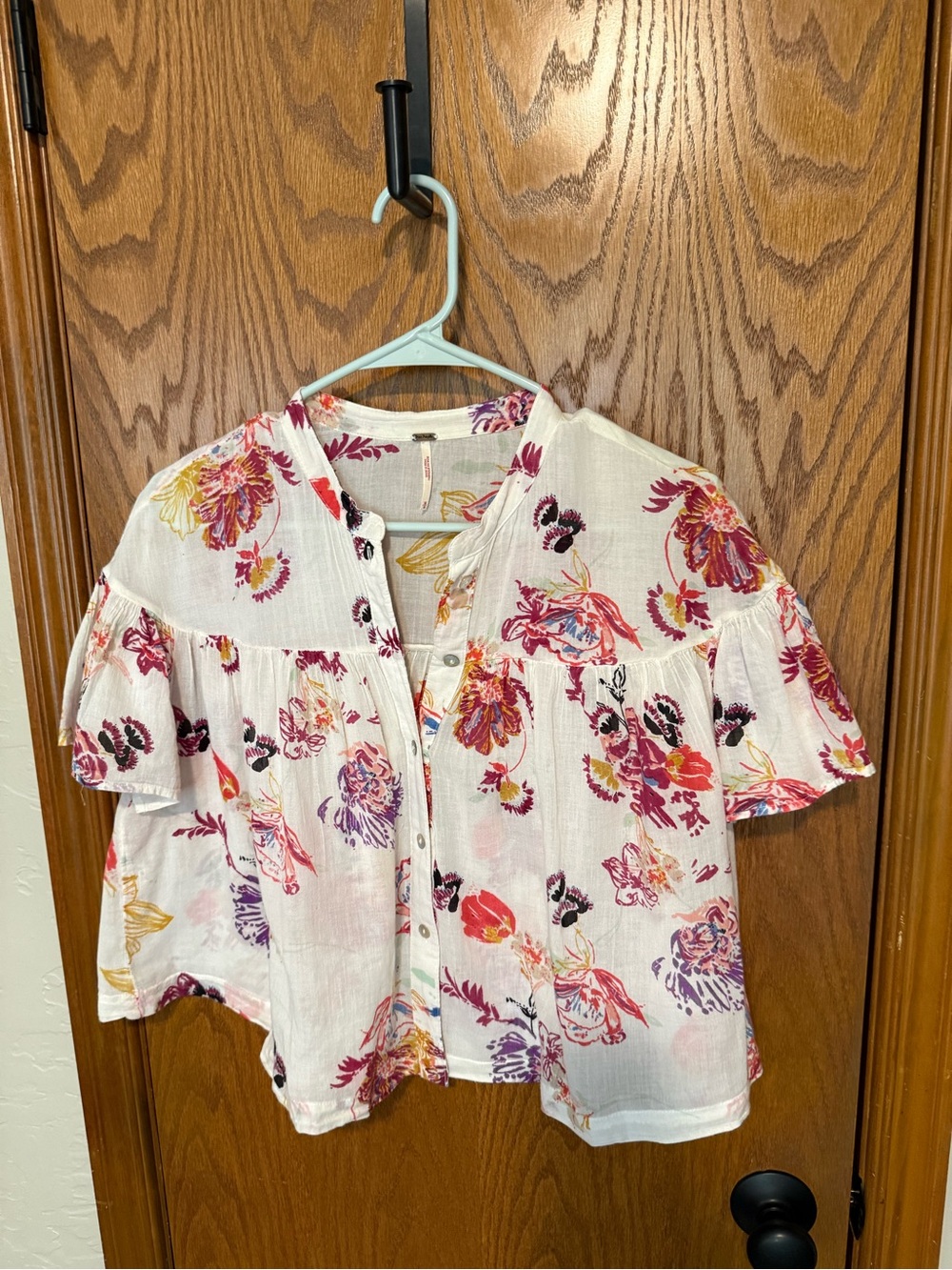 Free People White Floral Button-Front Peasant Blouse